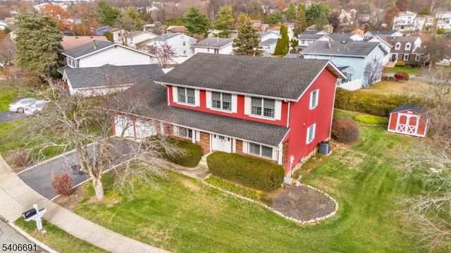 3 Agawam Dr, Wayne Twp., NJ 07470