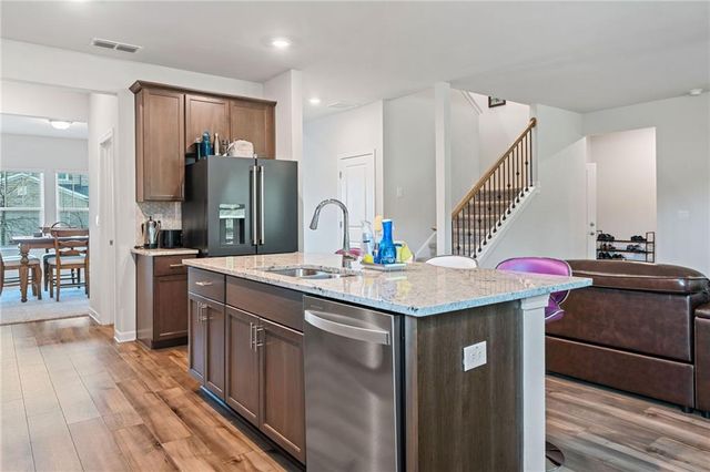 5911 Green Ash Court, Braselton, GA 30517