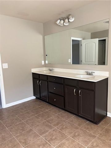 4925 Bantry Way, Cumming, GA 30040