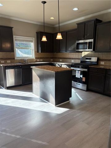 4925 Bantry Way, Cumming, GA 30040