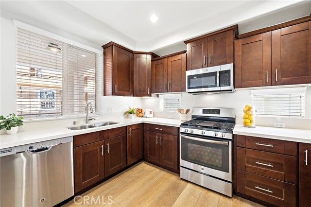 1974 Meyer Place D, Costa Mesa, CA 92627