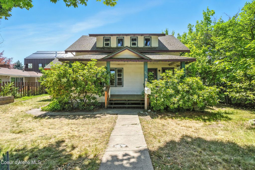 707 Cedar St, Sandpoint, ID 83864