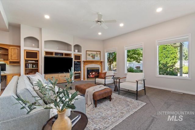 1776 E Handel St, Meridian, ID 83646