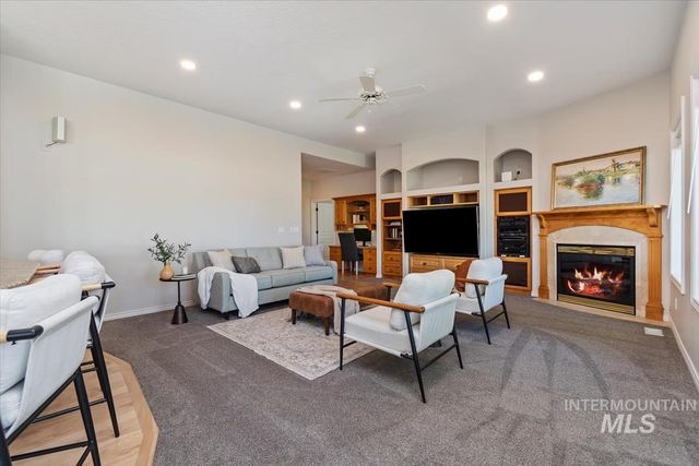 1776 E Handel St, Meridian, ID 83646
