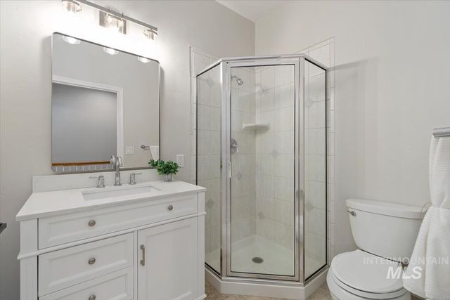 1776 E Handel St, Meridian, ID 83646