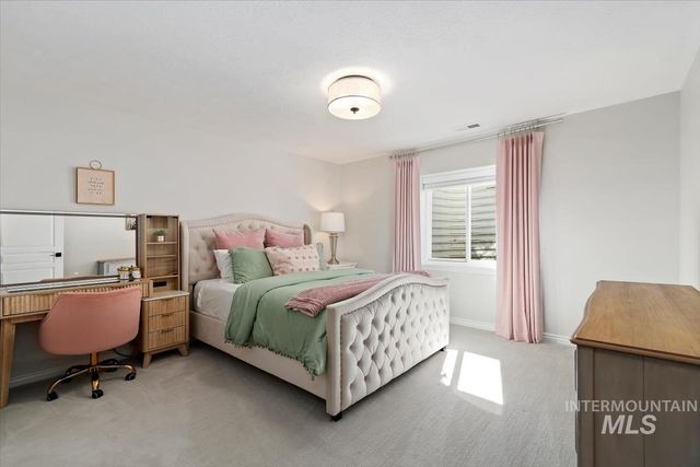 1776 E Handel St, Meridian, ID 83646