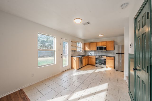 1906 Beach Drive, Dallas, TX 75051