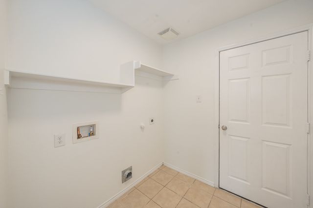 1906 Beach Drive, Dallas, TX 75051