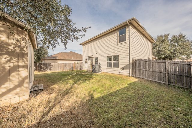 1906 Beach Drive, Dallas, TX 75051