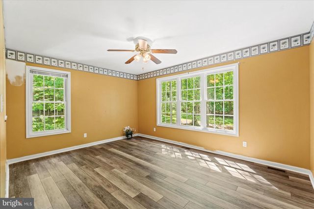 220 CREEKSIDE DR, Locust Grove, VA 22508