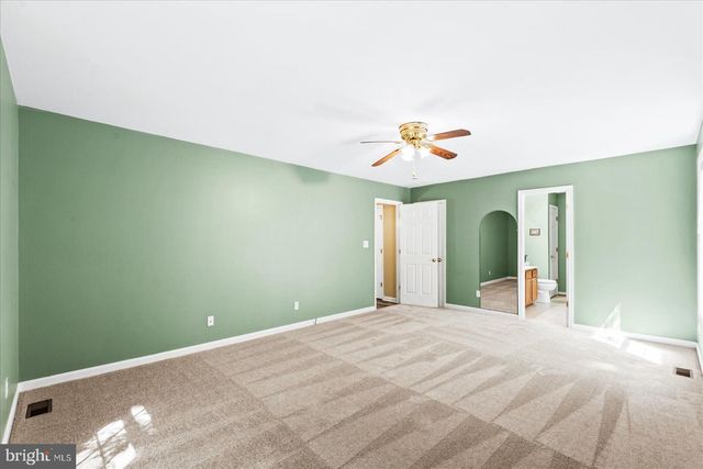 220 CREEKSIDE DR, Locust Grove, VA 22508