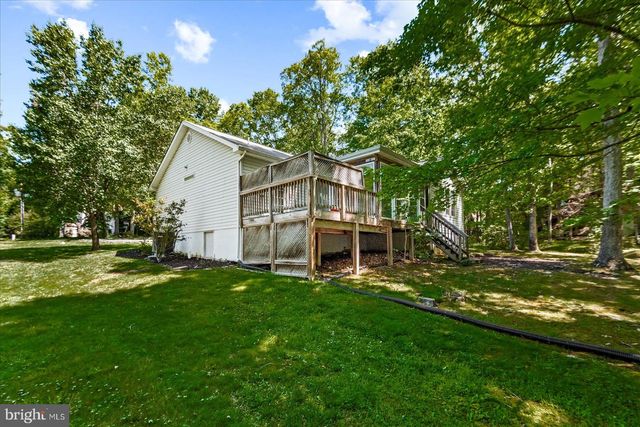 220 CREEKSIDE DR, Locust Grove, VA 22508