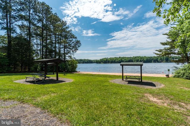 220 CREEKSIDE DR, Locust Grove, VA 22508