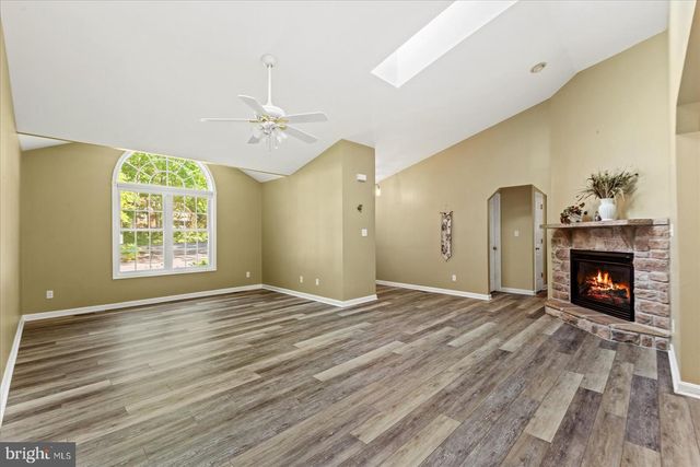 220 CREEKSIDE DR, Locust Grove, VA 22508