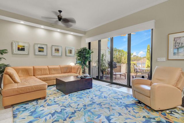 4501 N Ocean Boulevard Th-04, Boca Raton, FL 33431
