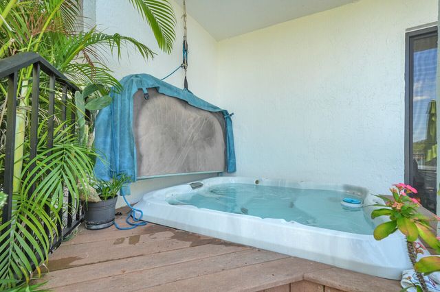 4501 N Ocean Boulevard Th-04, Boca Raton, FL 33431