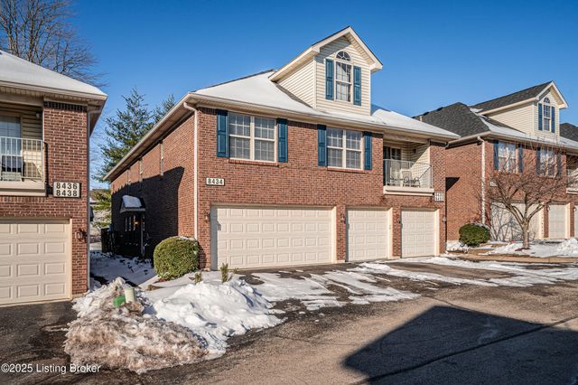 8432 Grand Trevi Dr, Louisville, KY 40228
