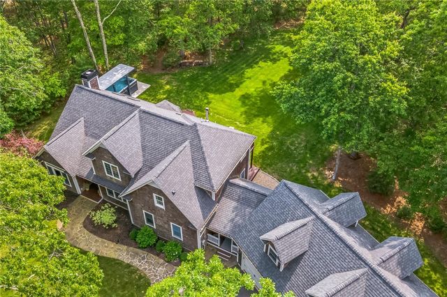 453 Plain Road, West Greenwich, RI 02817