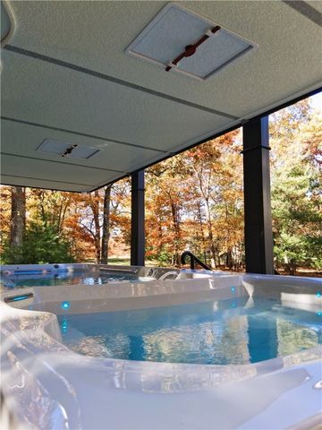 453 Plain Road, West Greenwich, RI 02817