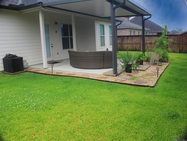 36347 Belle Savanne Ave, Geismar, LA 70734