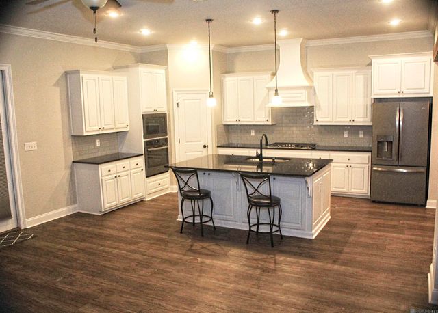 36347 Belle Savanne Ave, Geismar, LA 70734