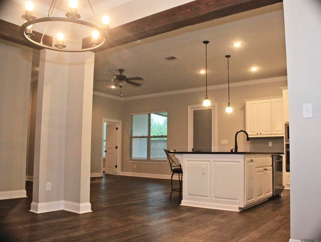 36347 Belle Savanne Ave, Geismar, LA 70734