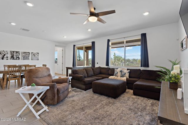 3080 W Chalfont Drive, Tucson, AZ 85742