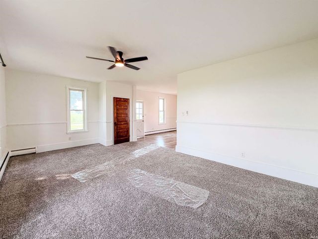 5187 E 1100 North Road, Ossian, IN 46777