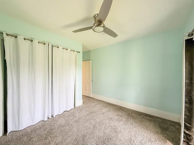 5187 E 1100 North Road, Ossian, IN 46777