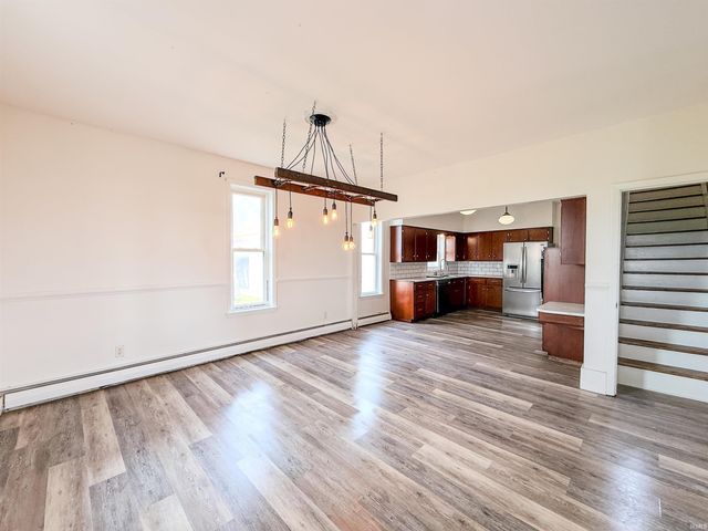 5187 E 1100 North Road, Ossian, IN 46777