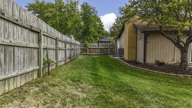 3581 N MANCHESTER DR, Columbia, MO 65202