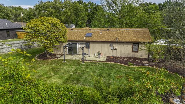 3581 N MANCHESTER DR, Columbia, MO 65202