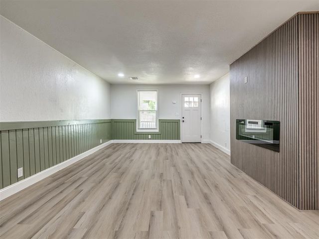 208 E Carson Street, El Reno, OK 73036