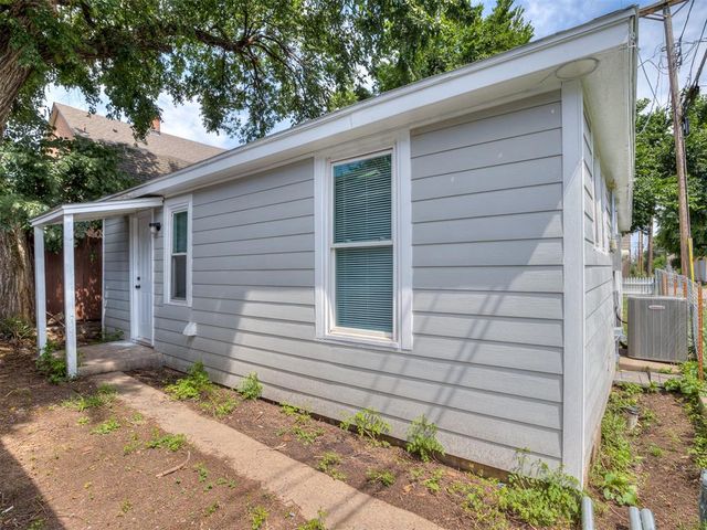 208 E Carson Street, El Reno, OK 73036
