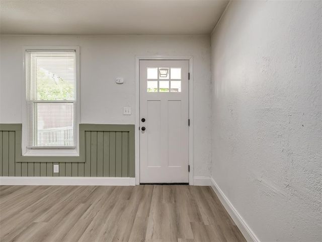 208 E Carson Street, El Reno, OK 73036