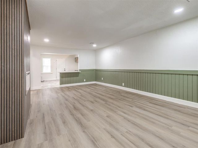 208 E Carson Street, El Reno, OK 73036