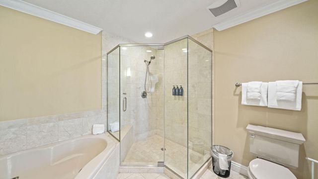 10 Harbor Boulevard W422, Destin, FL 32541