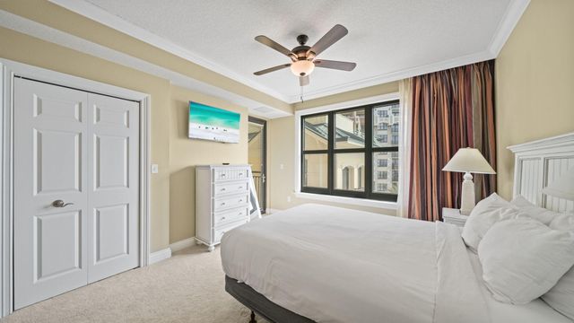 10 Harbor Boulevard W422, Destin, FL 32541