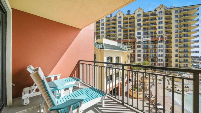 10 Harbor Boulevard W422, Destin, FL 32541