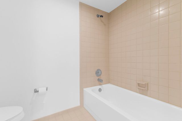 5951 Wellesley Park Drive 304, Boca Raton, FL 33433