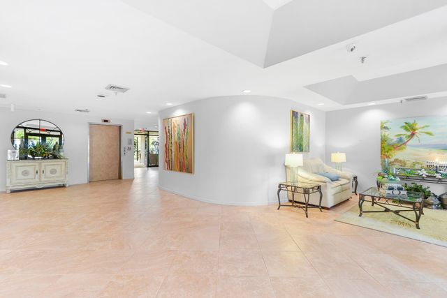 5951 Wellesley Park Drive 304, Boca Raton, FL 33433