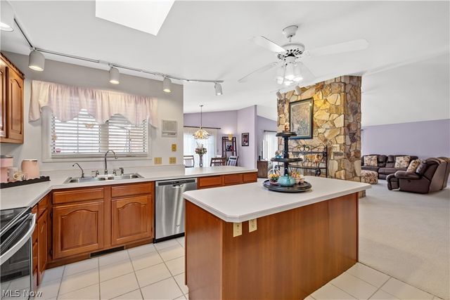 52 Hilda Circle, Bloomingdale, OH 43910