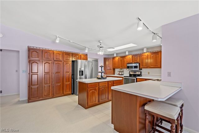 52 Hilda Circle, Bloomingdale, OH 43910