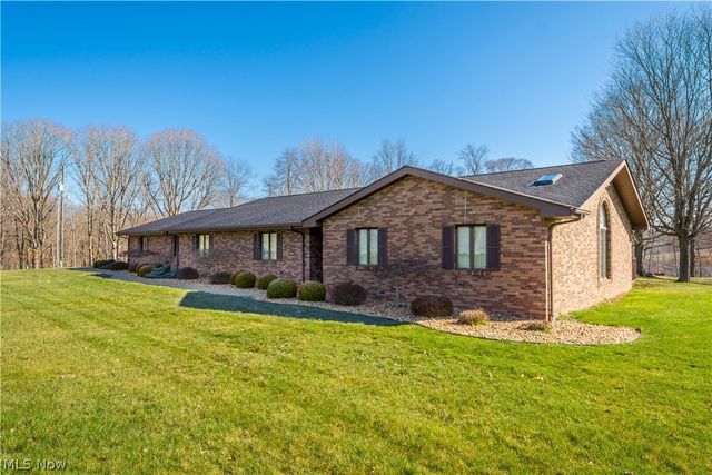 52 Hilda Circle, Bloomingdale, OH 43910