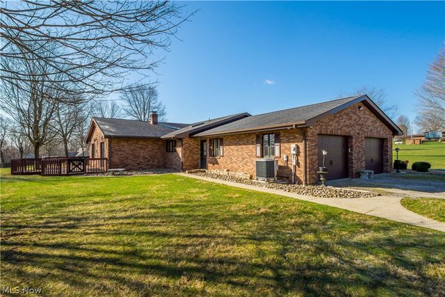 52 Hilda Circle, Bloomingdale, OH 43910