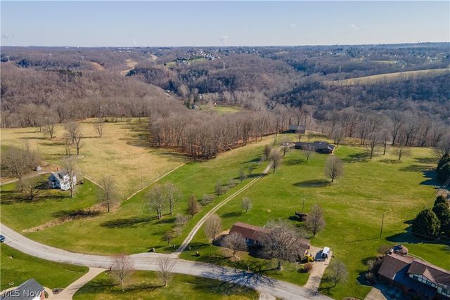 52 Hilda Circle, Bloomingdale, OH 43910