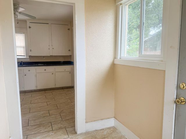 116 Floto Way, Modesto, CA 95354