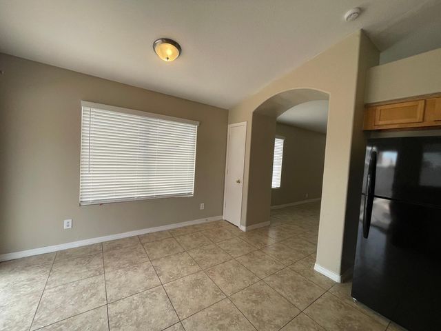 1803 N 88th Avenue, Phoenix, AZ 85037