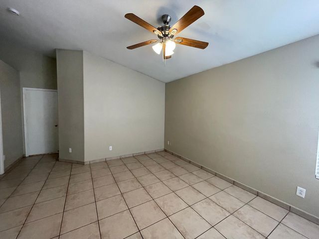 1803 N 88th Avenue, Phoenix, AZ 85037
