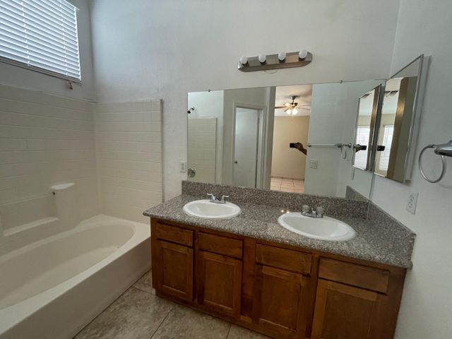 1803 N 88th Avenue, Phoenix, AZ 85037
